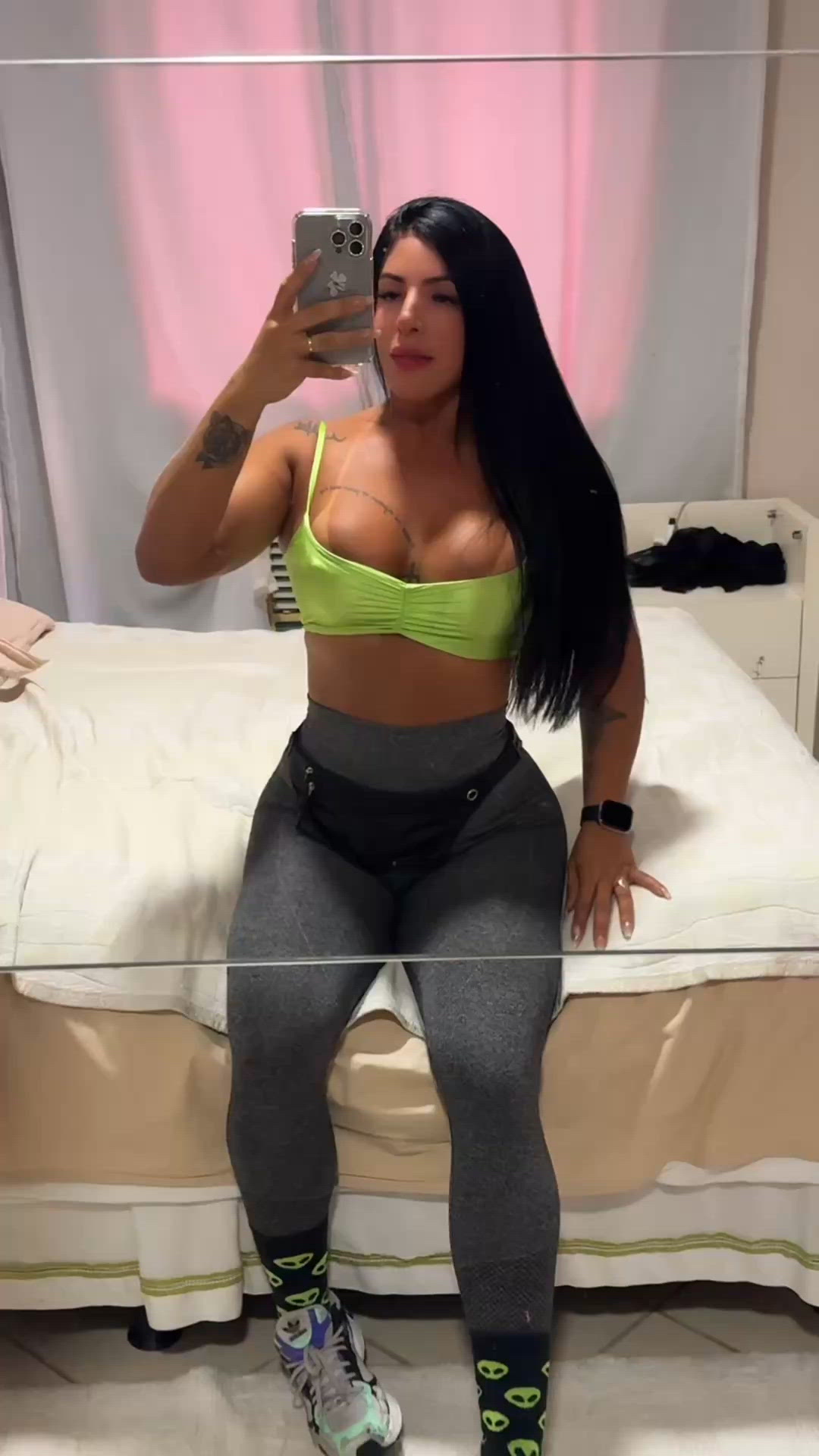 Vídeo Nycoli Ferrari, Vitória ES - Acompanhante de luxo - Clique para assistir