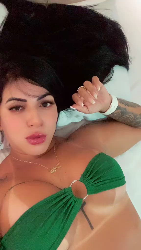 Vídeo Nycoli Ferrari, Vitória ES - Acompanhante de luxo - Clique para assistir