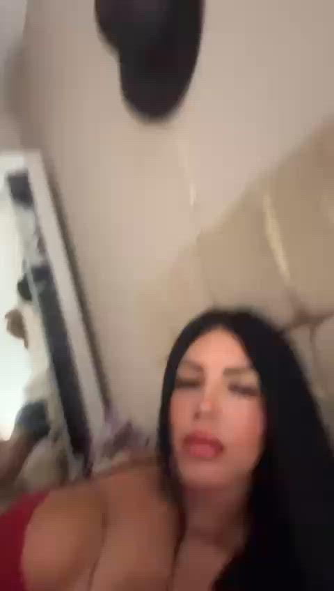 Vídeo Nycoli Ferrari, Vitória ES - Acompanhante de luxo - Clique para assistir