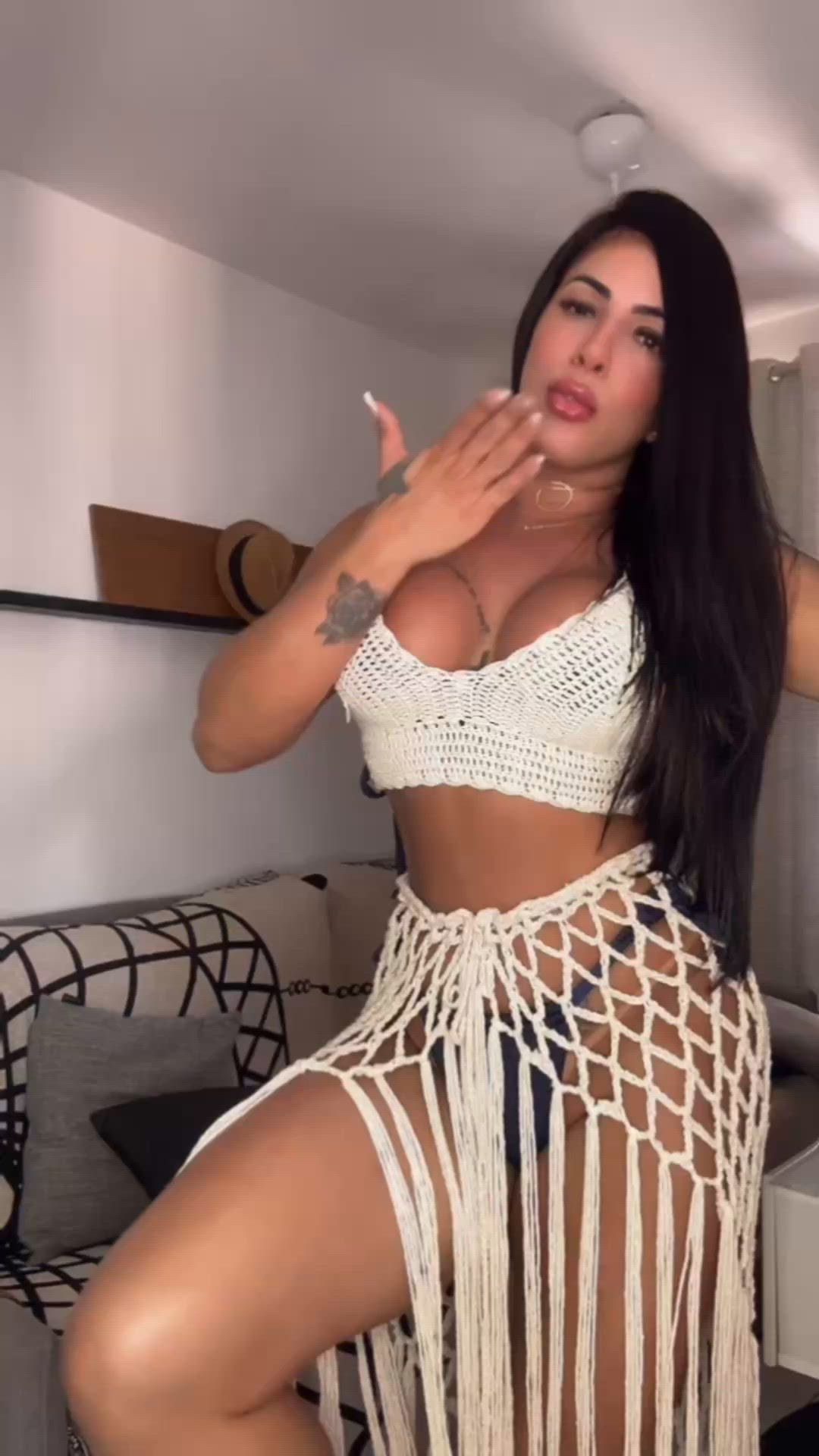 Vídeo Nycoli Ferrari, Vitória ES - Acompanhante de luxo - Clique para assistir