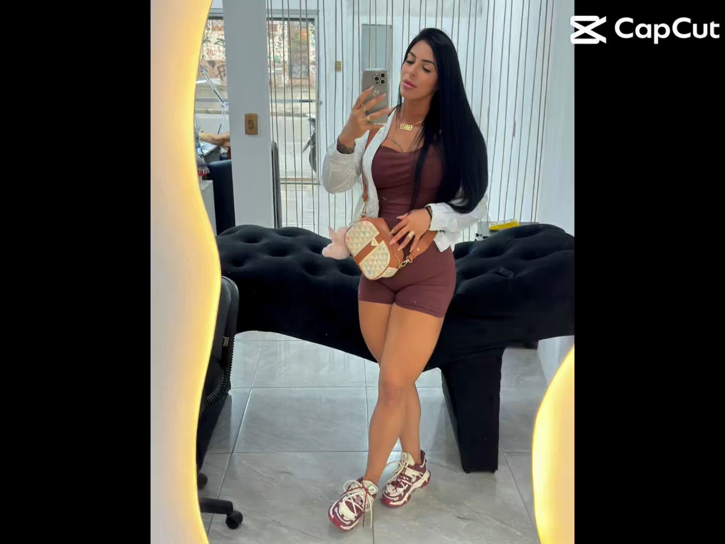 Vídeo Nycoli Ferrari, Vitória ES - Acompanhante de luxo - Clique para assistir