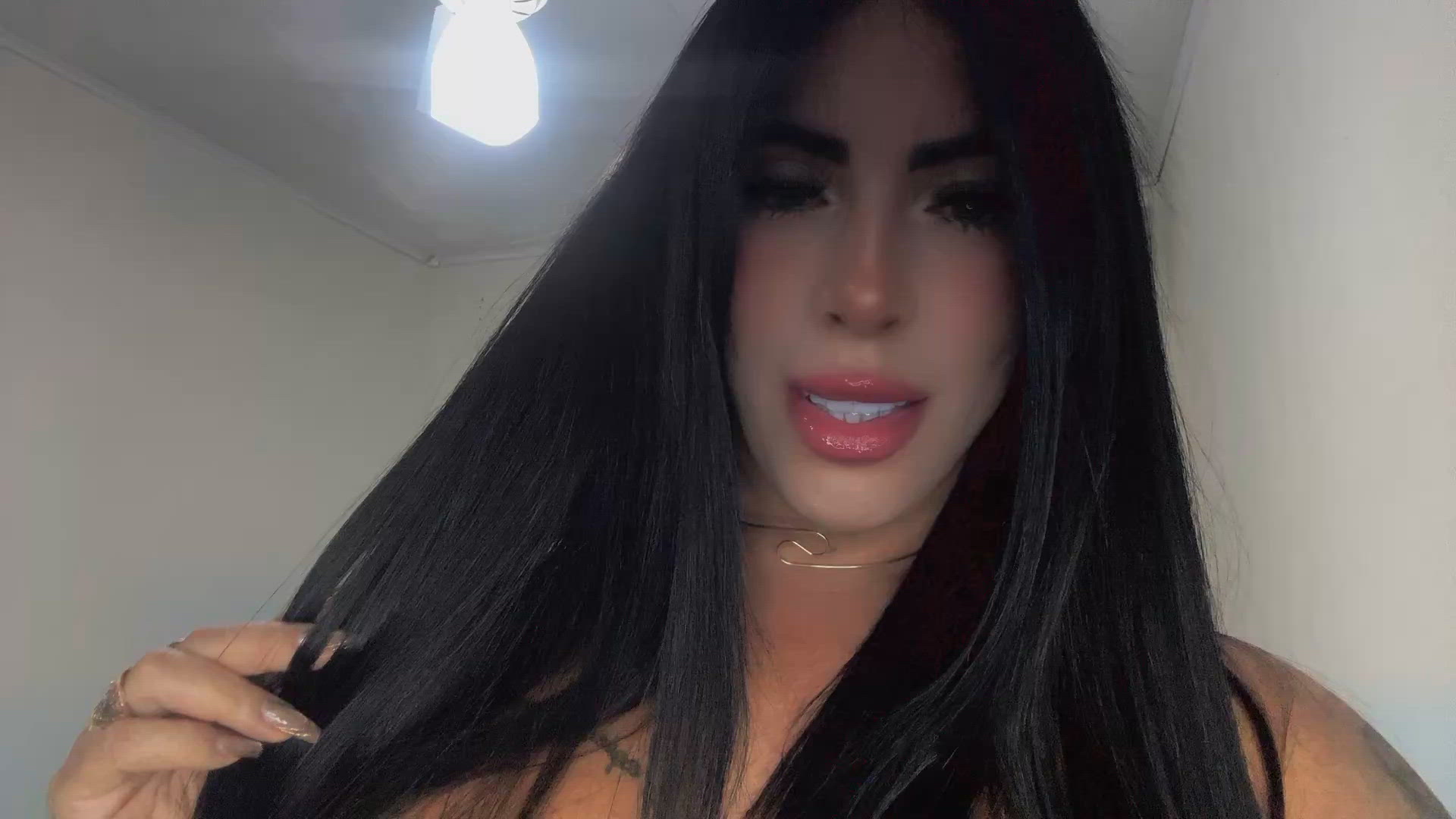 Vídeo Nycoli Ferrari, Vitória ES - Acompanhante de luxo - Clique para assistir