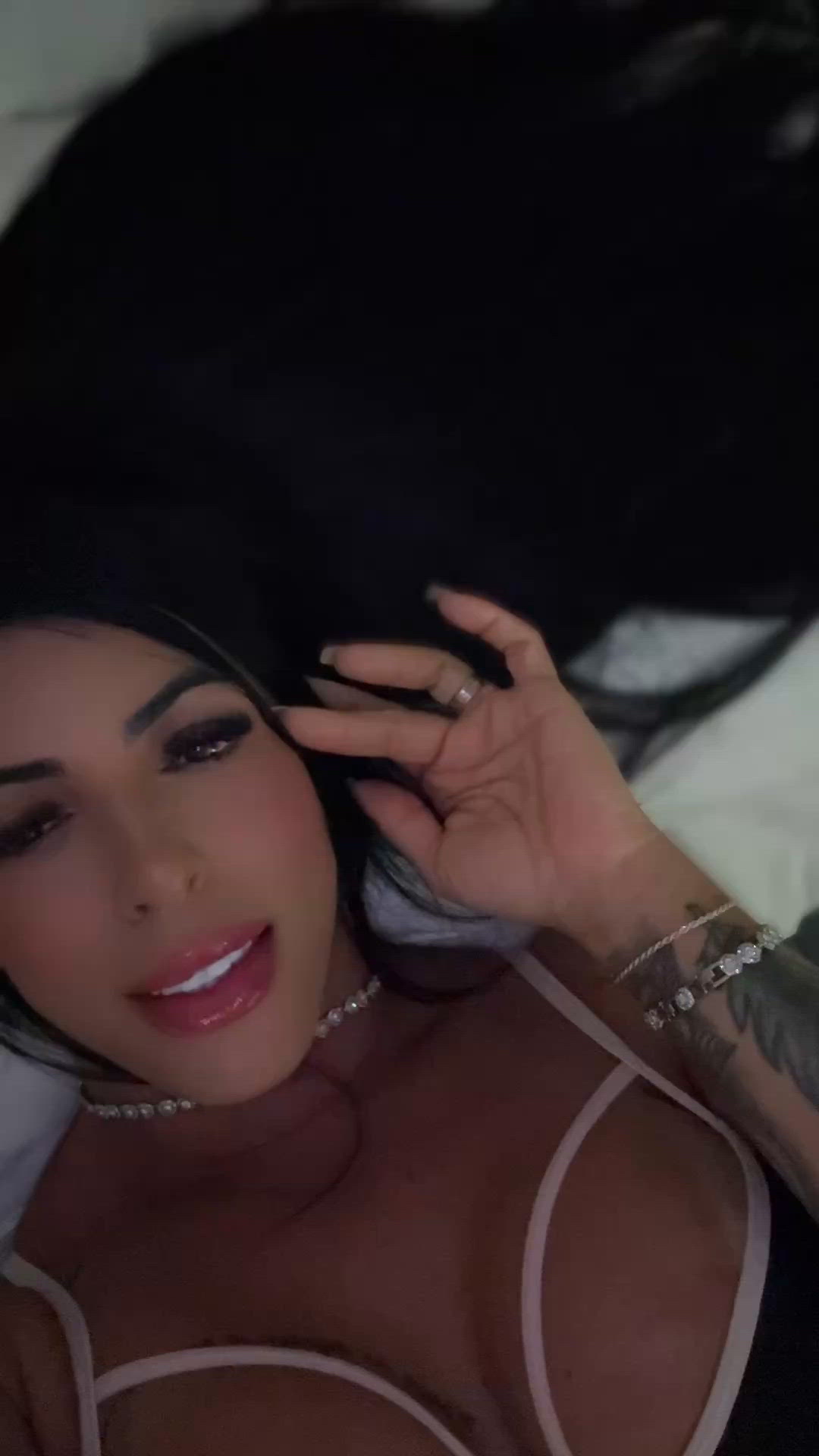 Vídeo Nycoli Ferrari, Vitória ES - Acompanhante de luxo - Clique para assistir