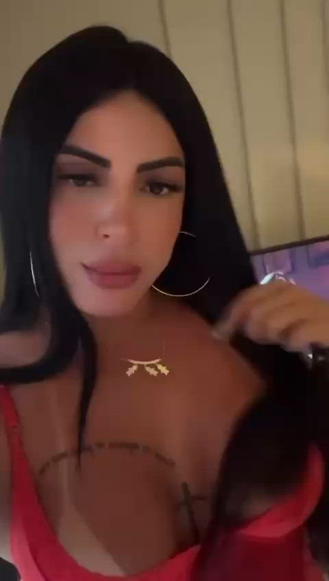 Vídeo Nycoli Ferrari, Vitória ES - Acompanhante de luxo - Clique para assistir