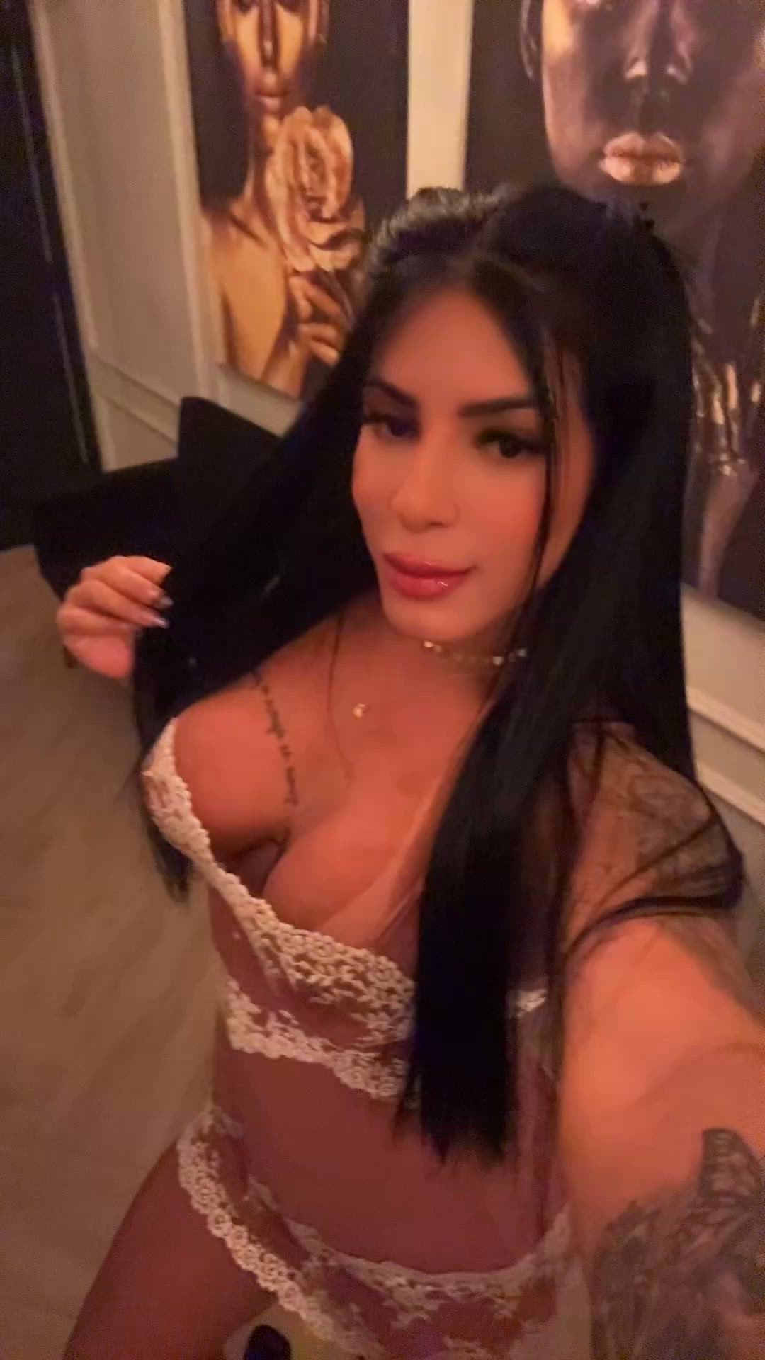 Vídeo Nycoli Ferrari, Vitória ES - Acompanhante de luxo