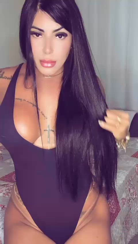 Vídeo Nycoli Ferrari, Vitória ES - Acompanhante de luxo