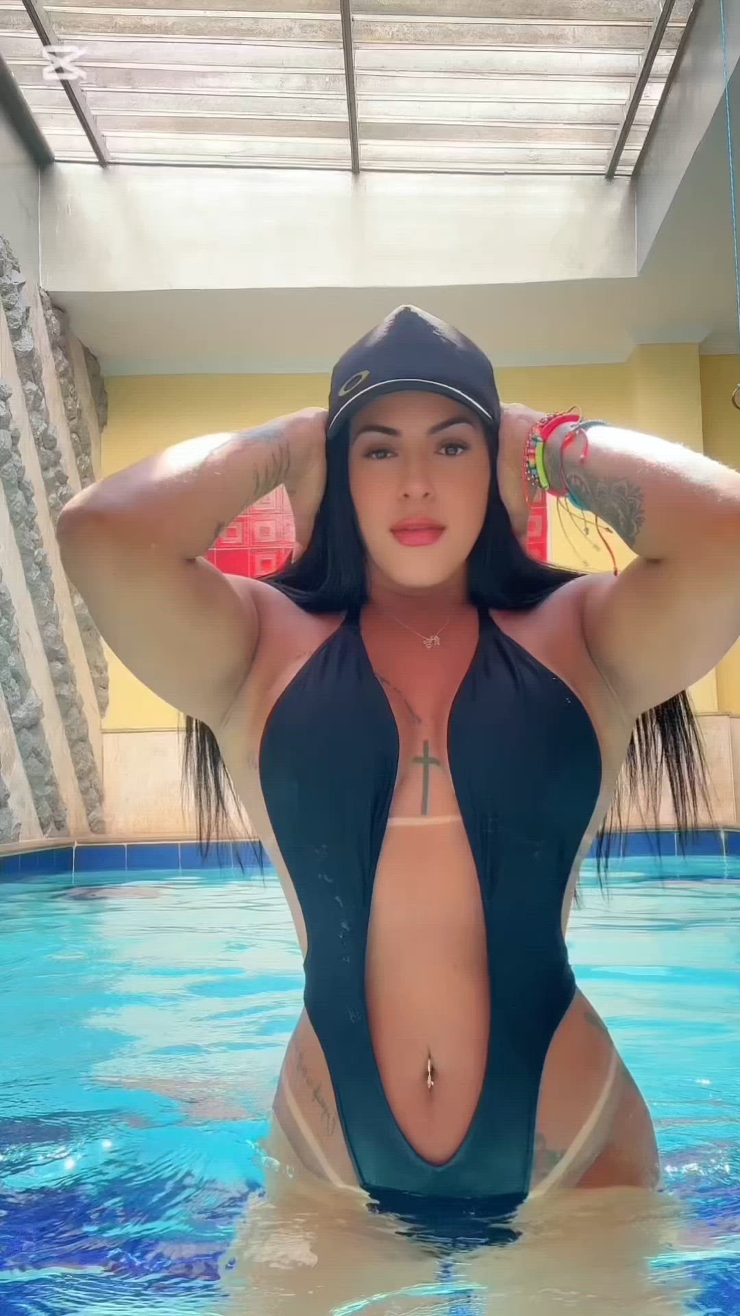 Vídeo Nycoli Ferrari, Vitória ES - Acompanhante de luxo