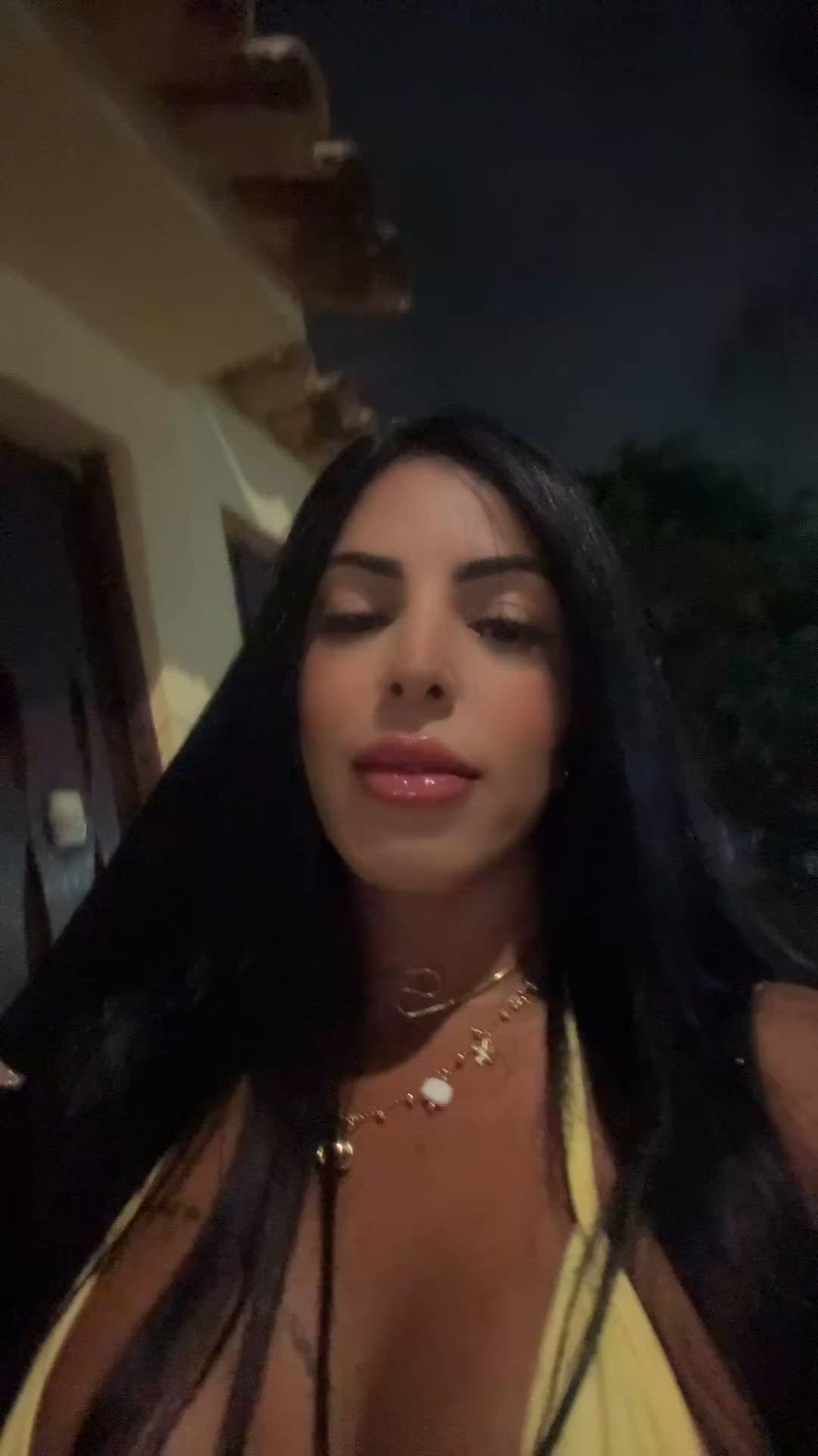 Vídeo Nycoli Ferrari, Vitória ES - Acompanhante de luxo - Clique para assistir