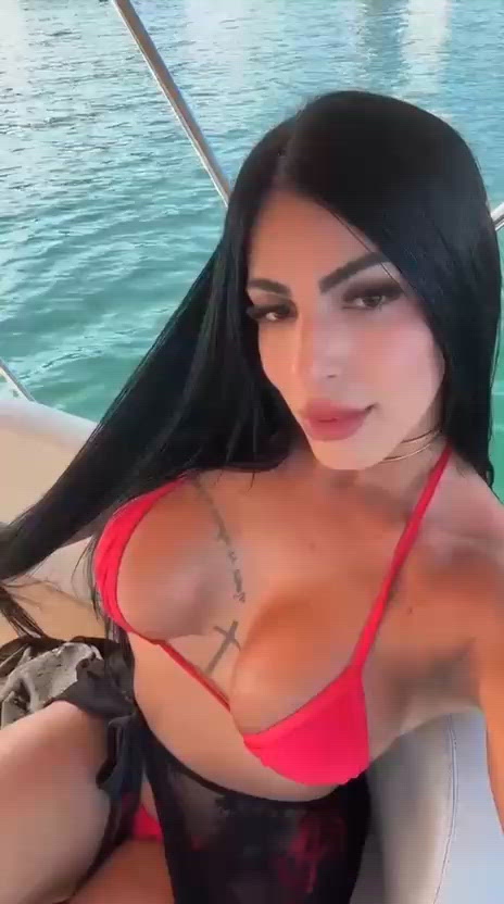 Vídeo Nycoli Ferrari, Vitória ES - Acompanhante de luxo