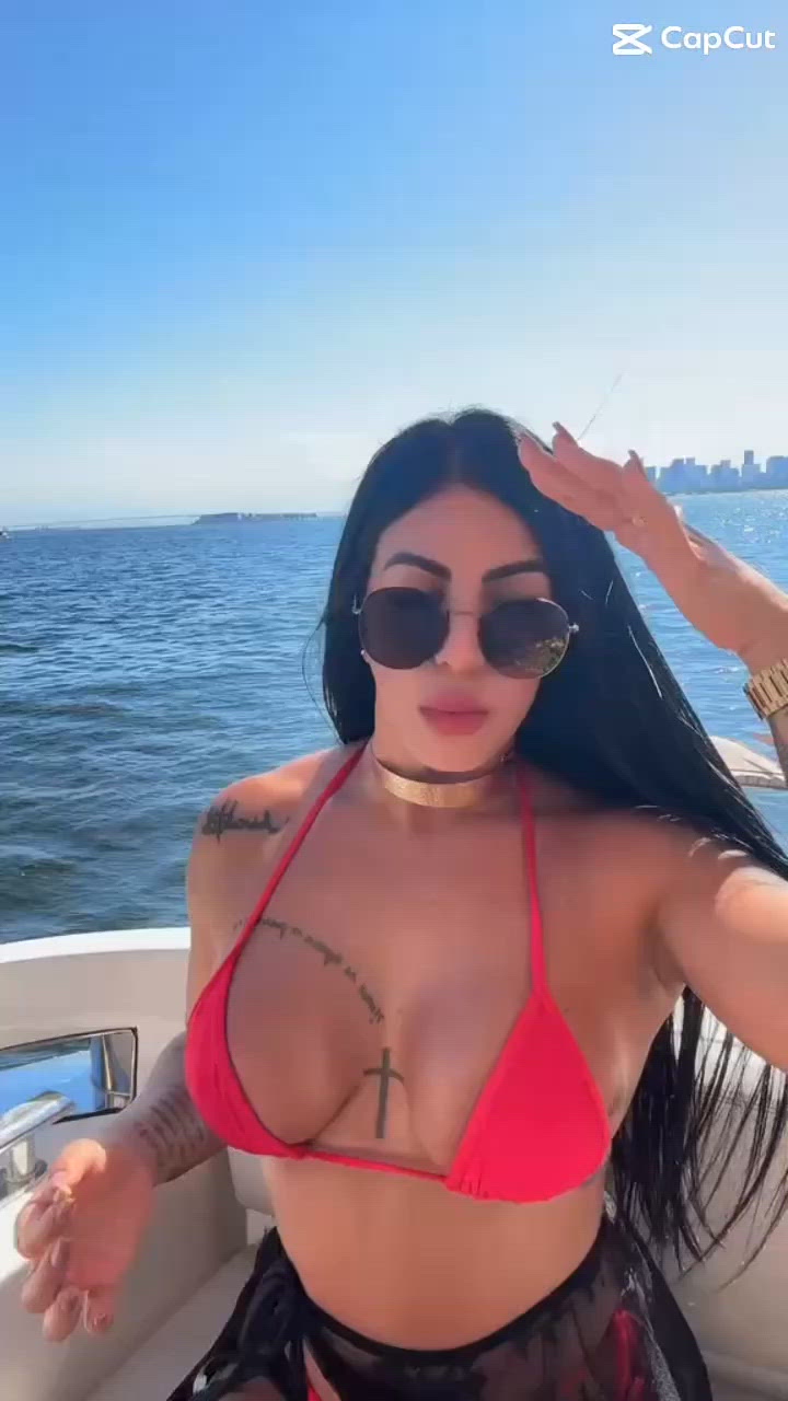 Vídeo Nycoli Ferrari, Vitória ES - Acompanhante de luxo - Clique para assistir