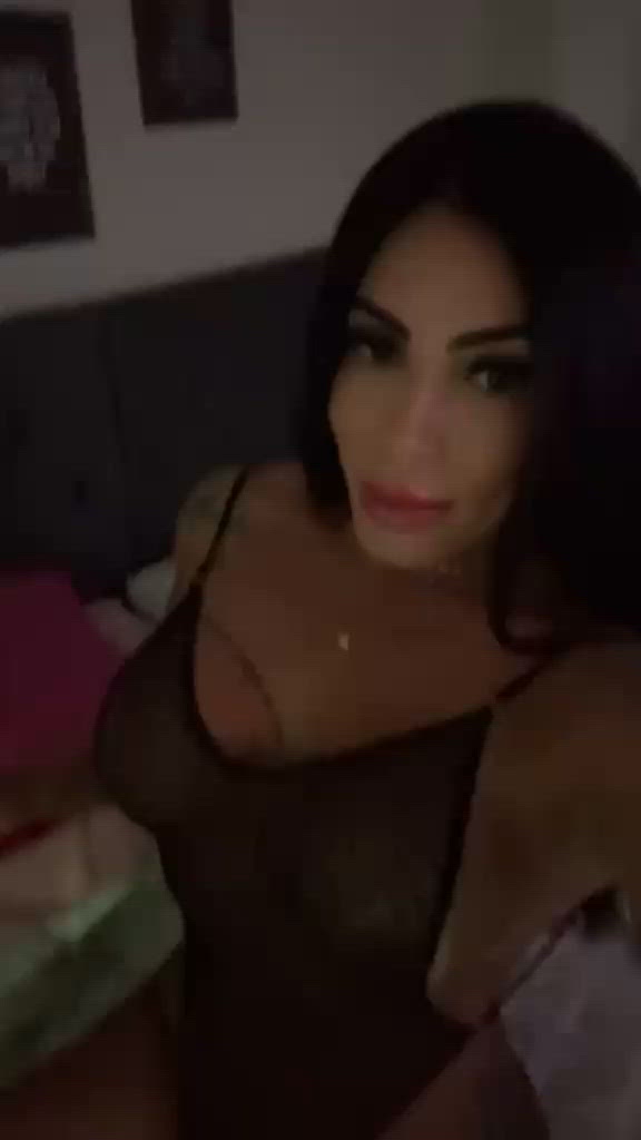 Vídeo Nycoli Ferrari, Vitória ES - Acompanhante de luxo