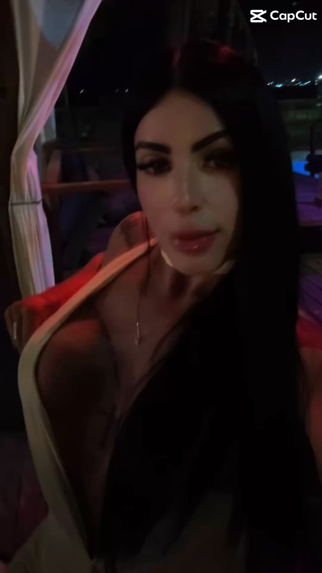 Vídeo Nycoli Ferrari, Vitória ES - Acompanhante de luxo