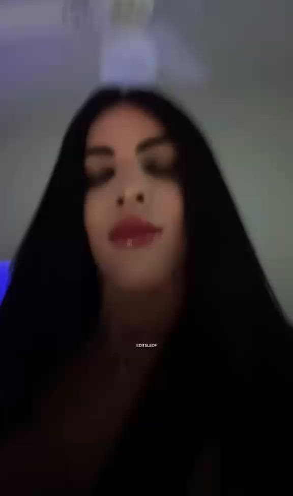 Vídeo Nycoli Ferrari, Vitória ES - Acompanhante de luxo