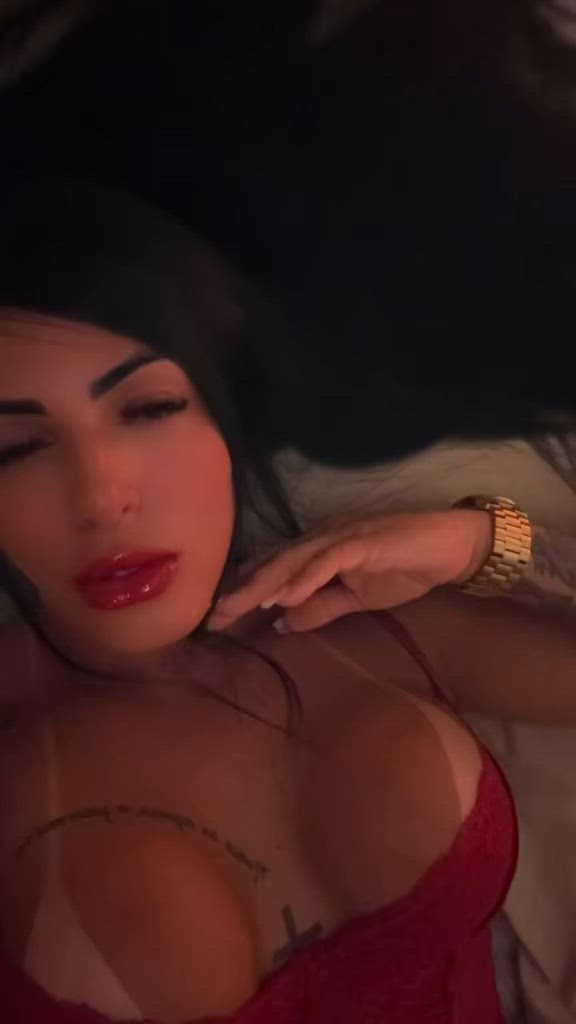 Vídeo Nycoli Ferrari, Vitória ES - Acompanhante de luxo