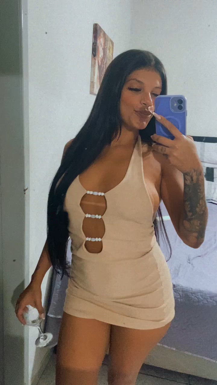 Vídeo Paola Fontenelle, Vitória ES - Morena carioca - Clique para assistir