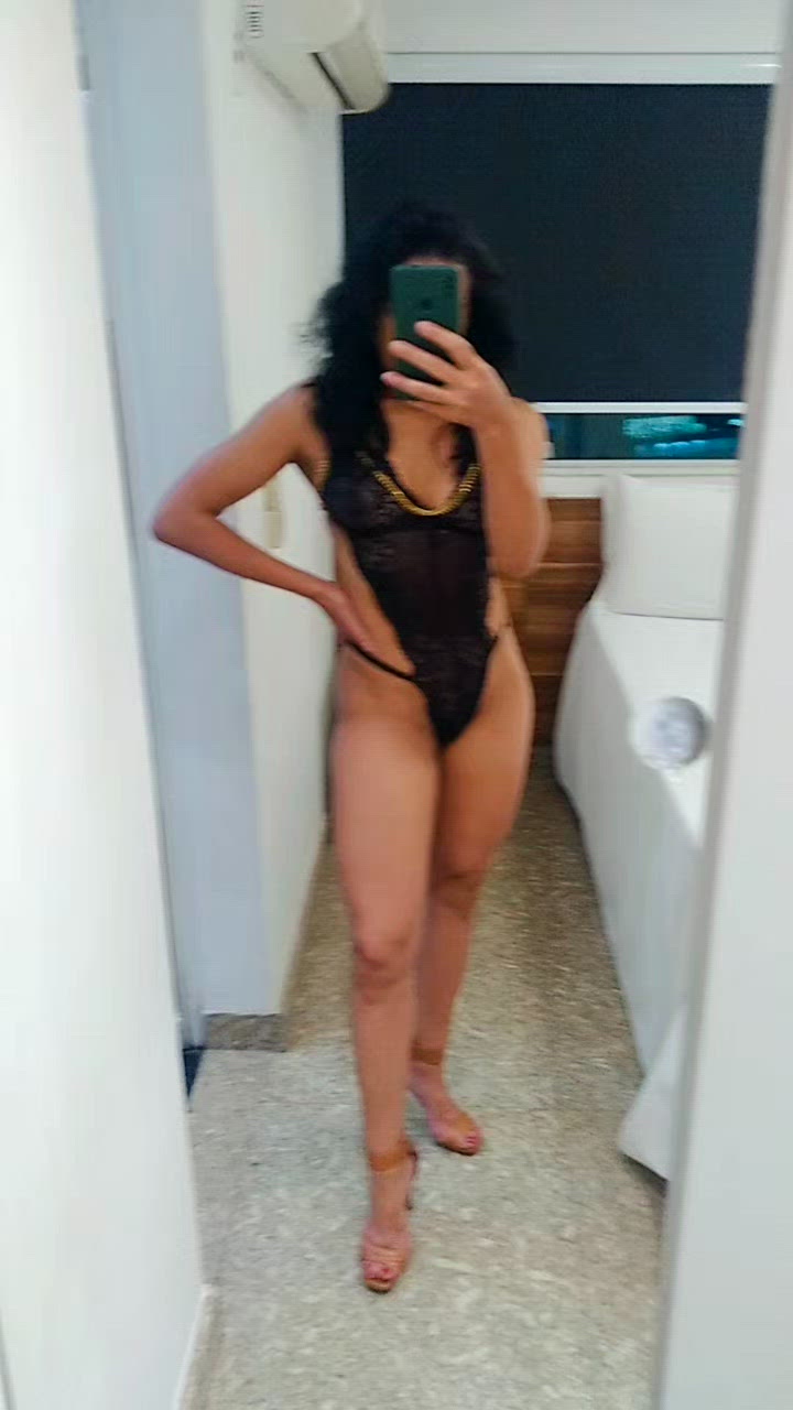 Vídeo Paolla Alves, Vitória ES - Mineira completinha e faz massagens