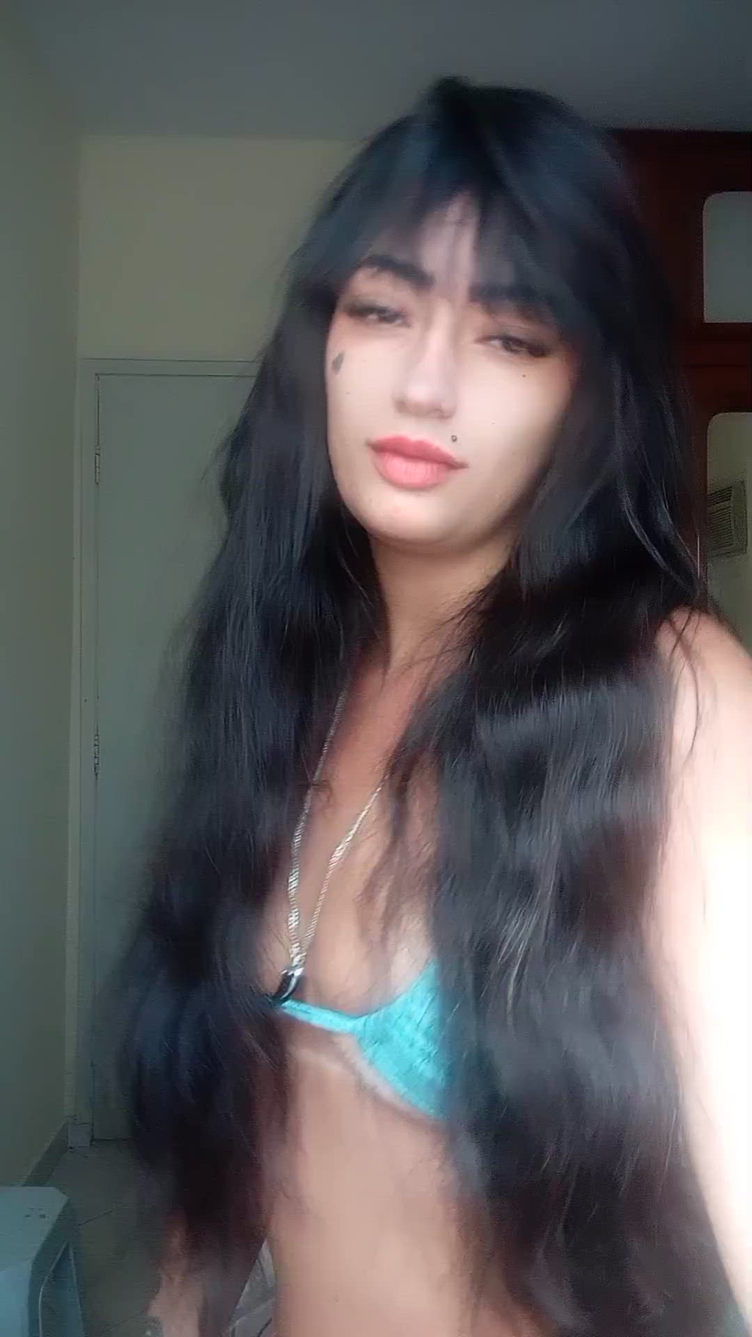 Vídeo Serena Bardot, Vitória ES - Carioca de luxo, puro charme, delírio e sensação - Clique para assistir