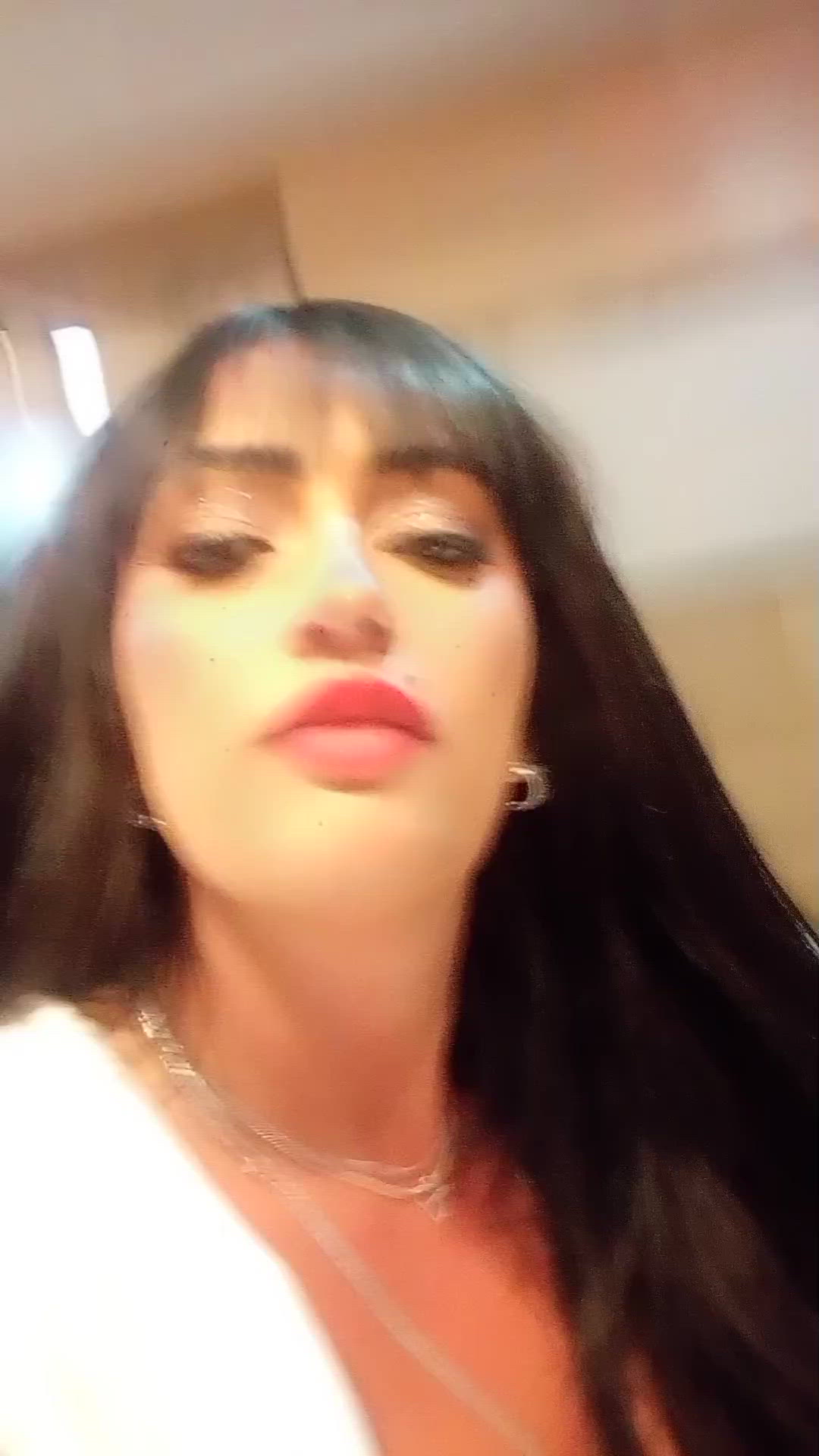 Vídeo Serena Bardot, São Mateus ES - Carioca de luxo, puro charme, delírio e sensação - Clique para assistir