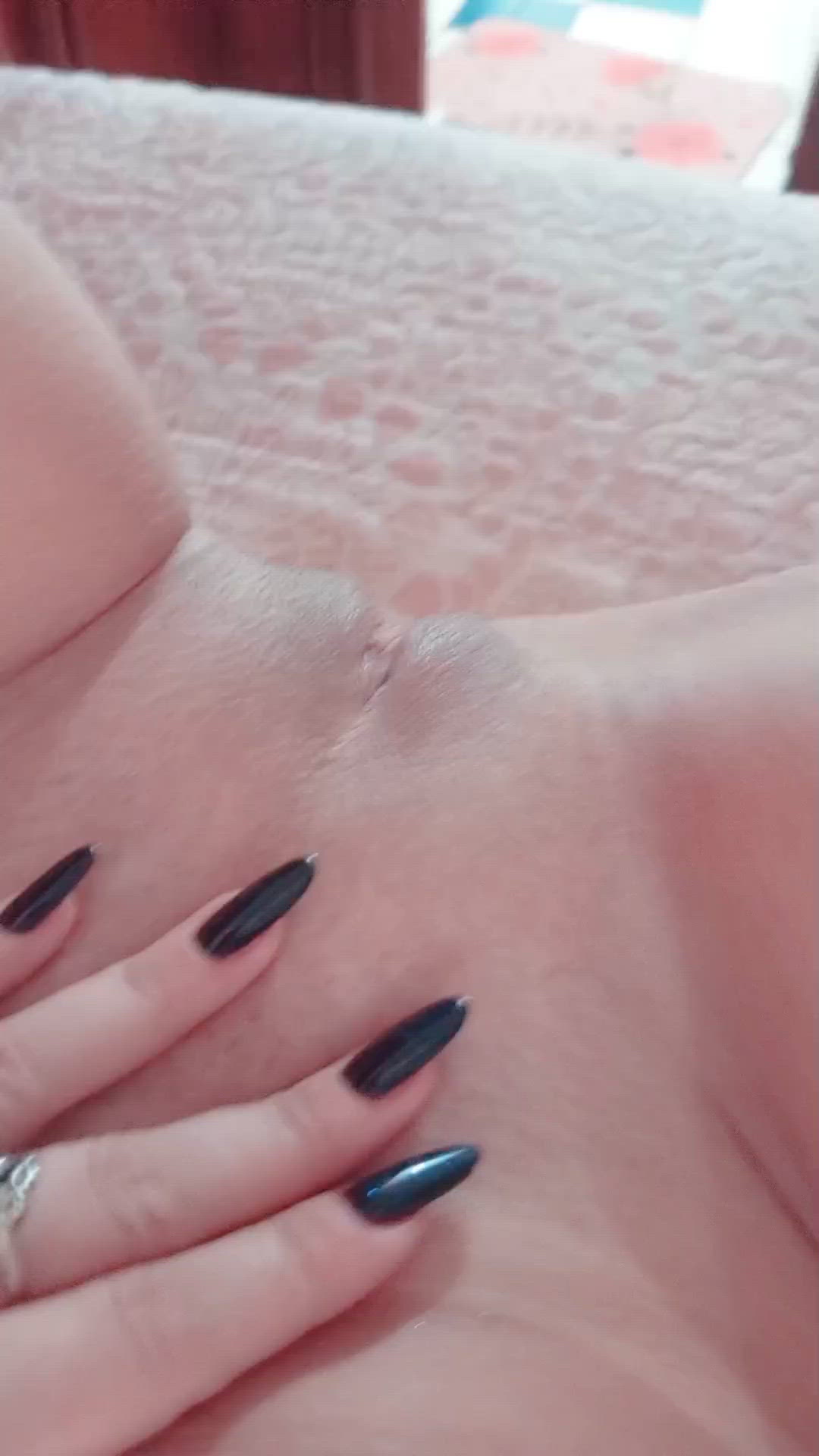 Vídeo Serena Bardot, São Mateus ES - Carioca de luxo, puro charme, delírio e sensação - Clique para assistir