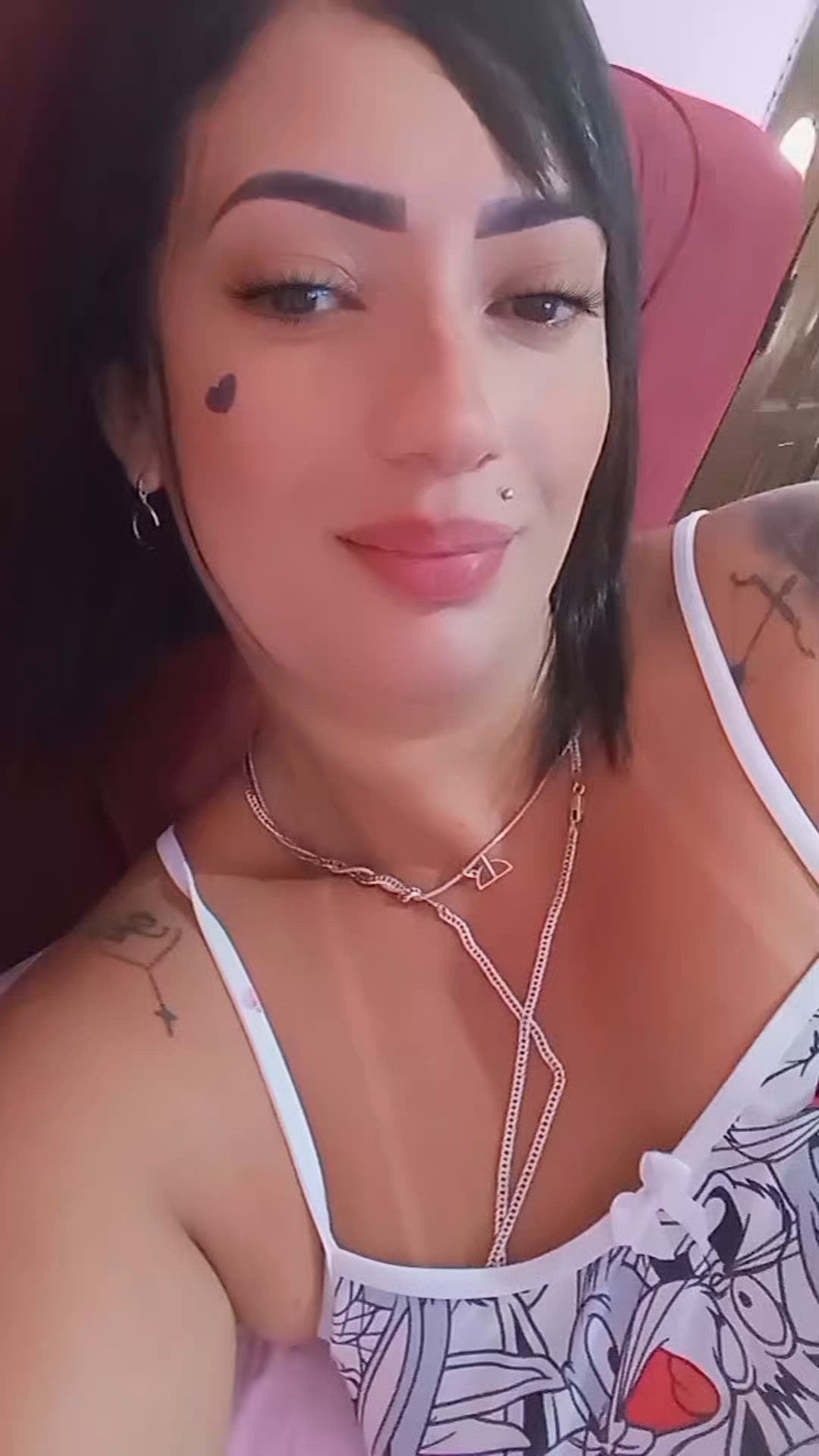 Vídeo Serena Bardot, São Mateus ES - Carioca de luxo, puro charme, delírio e sensação - Clique para assistir