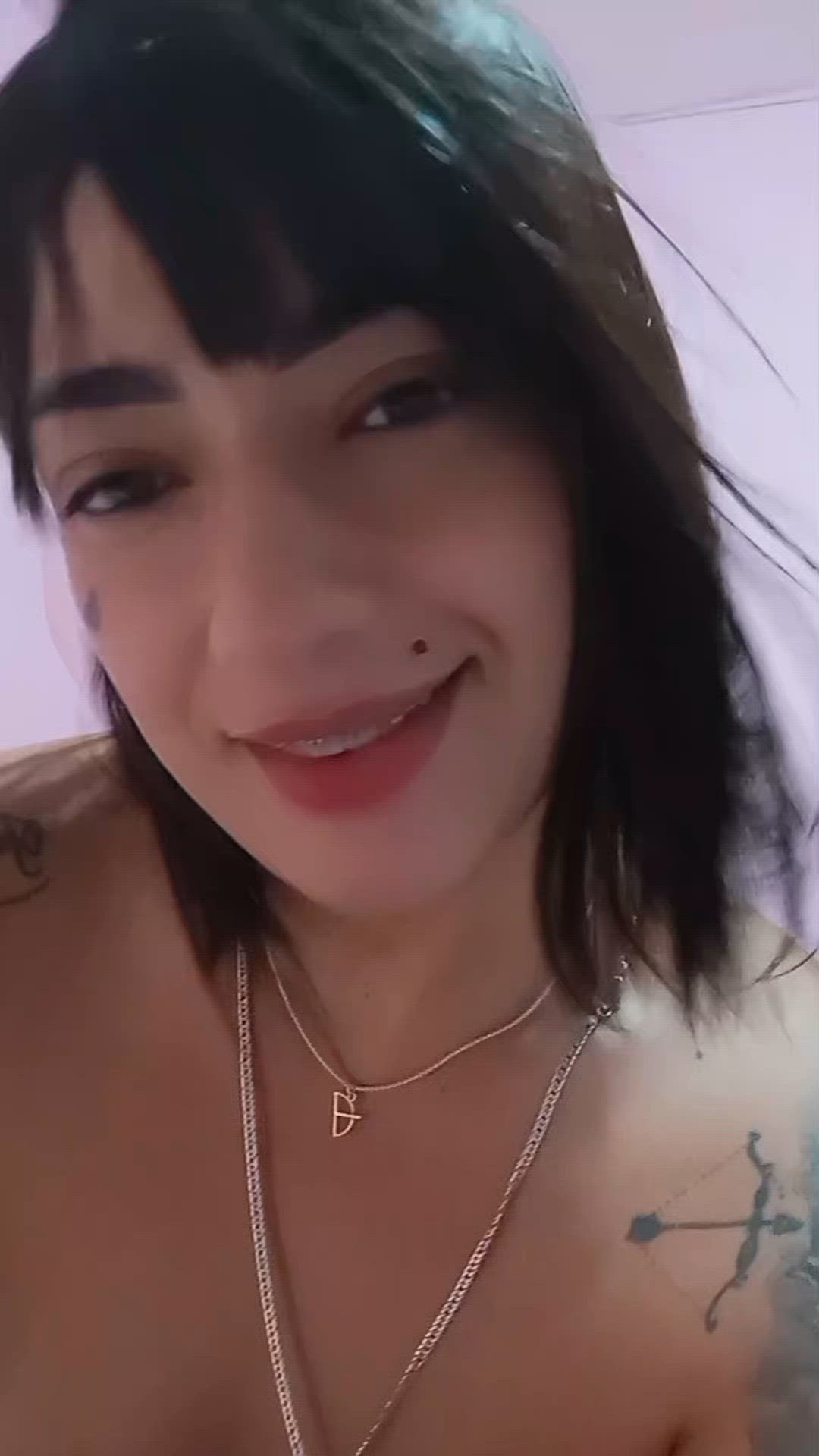 Vídeo Serena Bardot, São Mateus ES - Carioca de luxo, puro charme, delírio e sensação - Clique para assistir