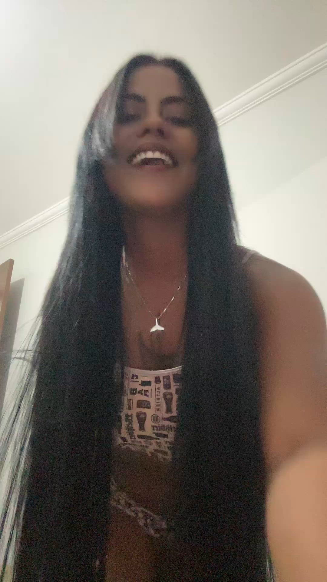 Vídeo Sereya Lima, Colatina ES - Estilo namoradinha - Clique para assistir
