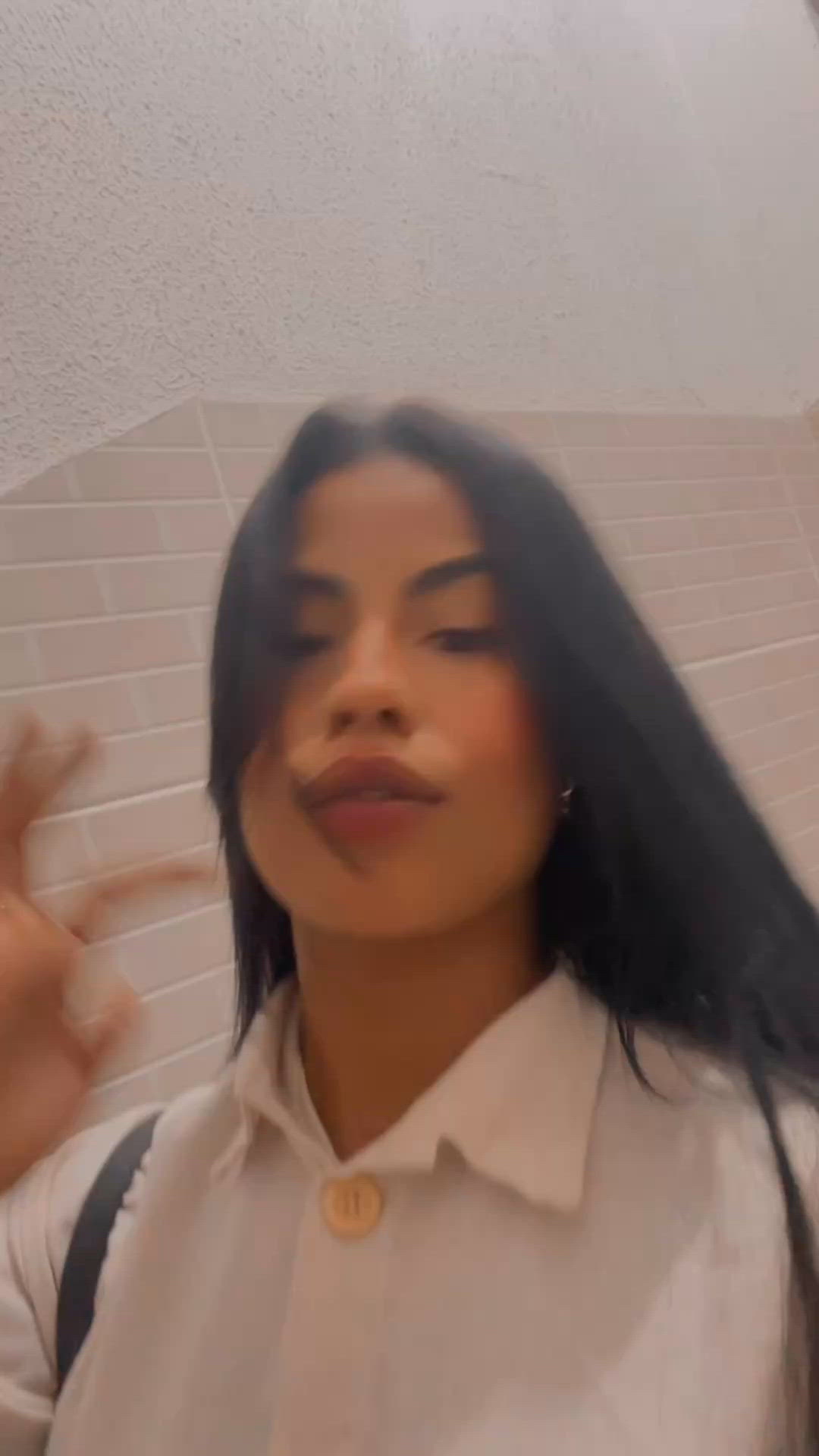 Vídeo Sereya Lima, Vitória ES - Estilo namoradinha - Clique para assistir