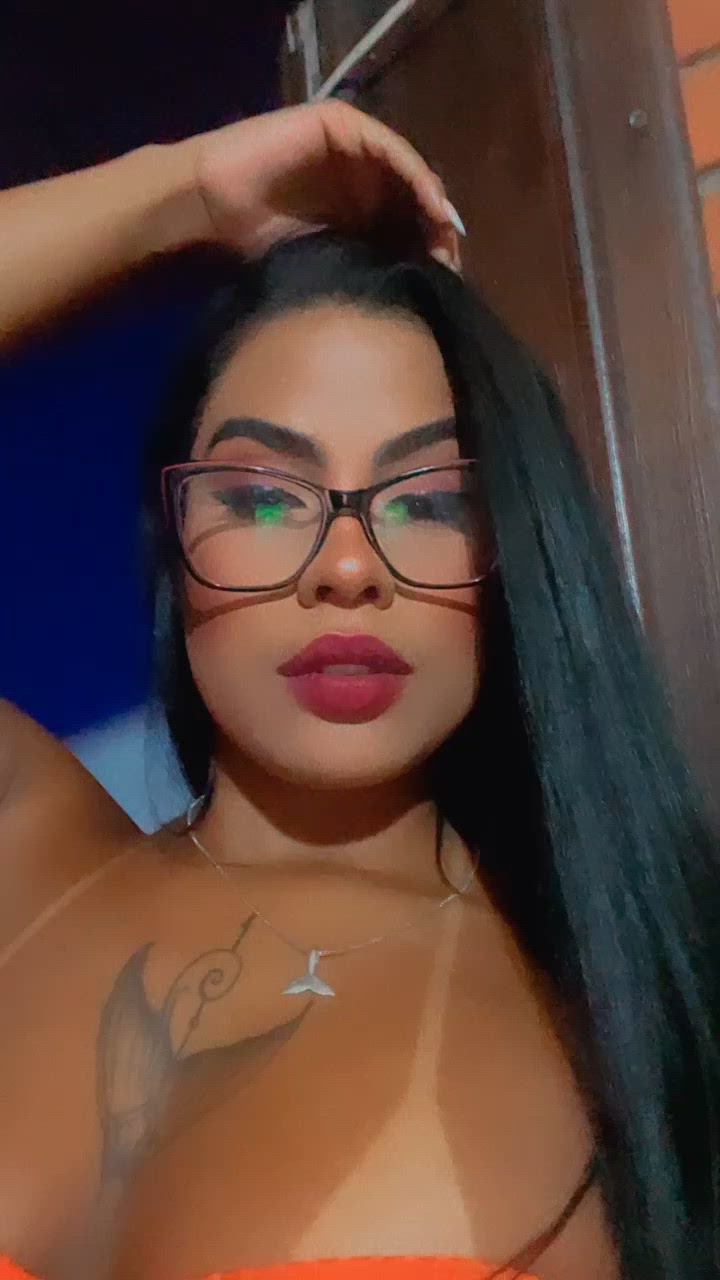 Vídeo Sereya Lima, Vitória ES - Estilo namoradinha - Clique para assistir