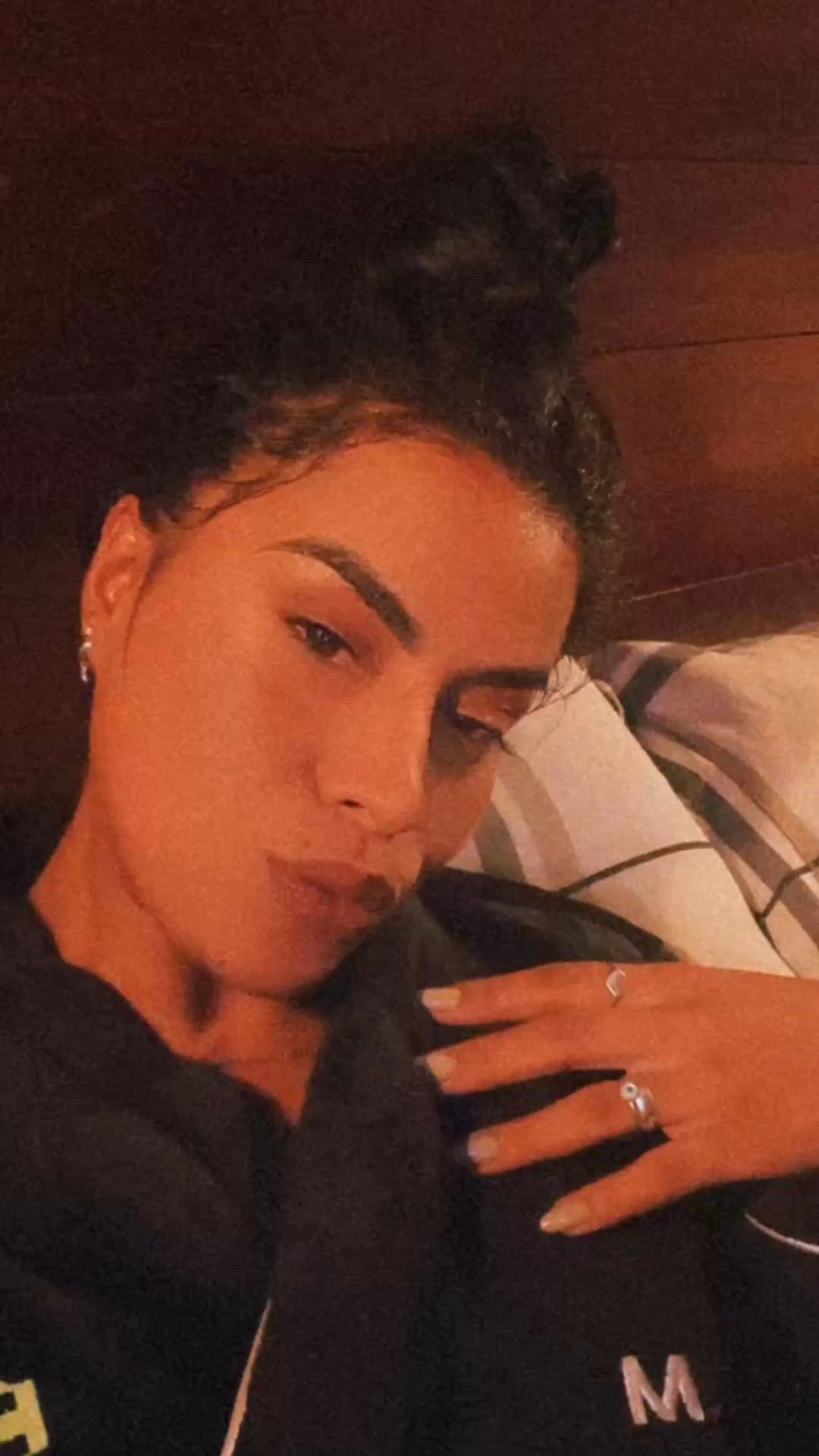 Vídeo Sereya Lima, Vitória ES - Estilo namoradinha - Clique para assistir