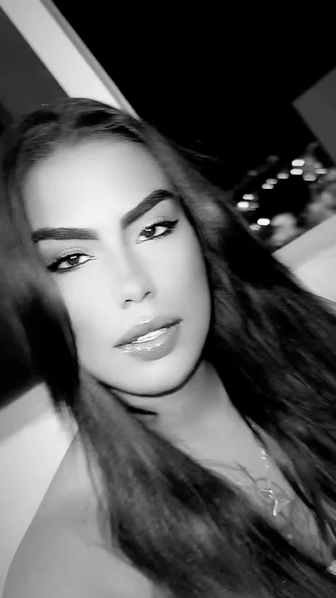 Vídeo Sereya Lima, Vitória ES - Estilo namoradinha - Clique para assistir