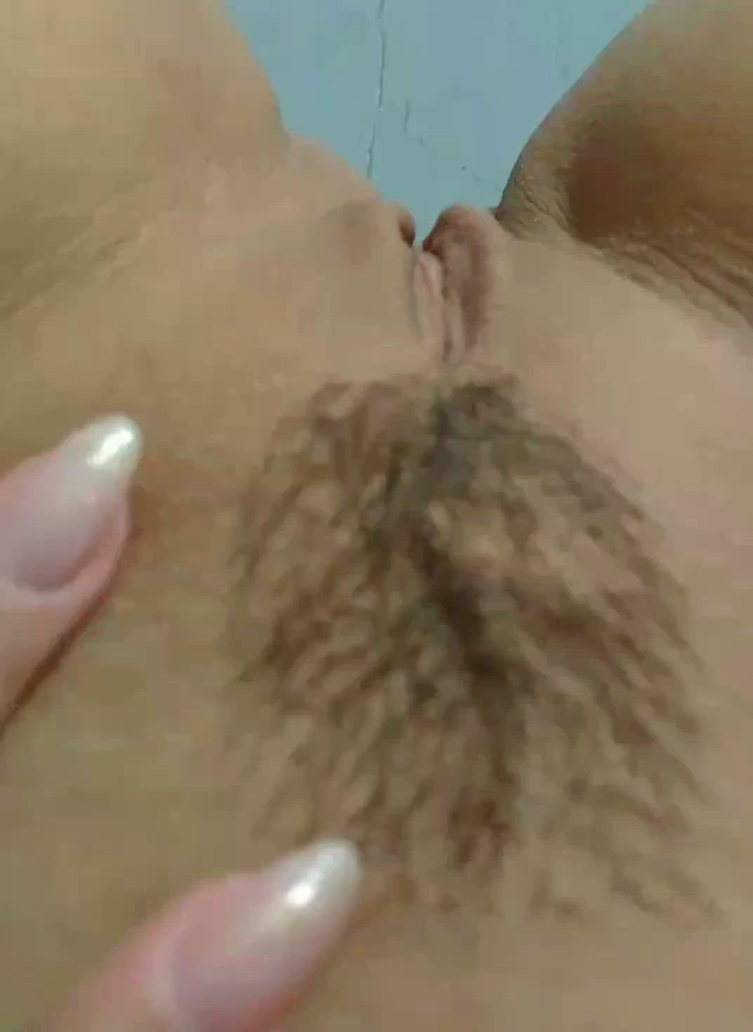 Vídeo Stefany, Cachoeiro de Itapemirim ES - Namoradinha safadinha - Clique para assistir