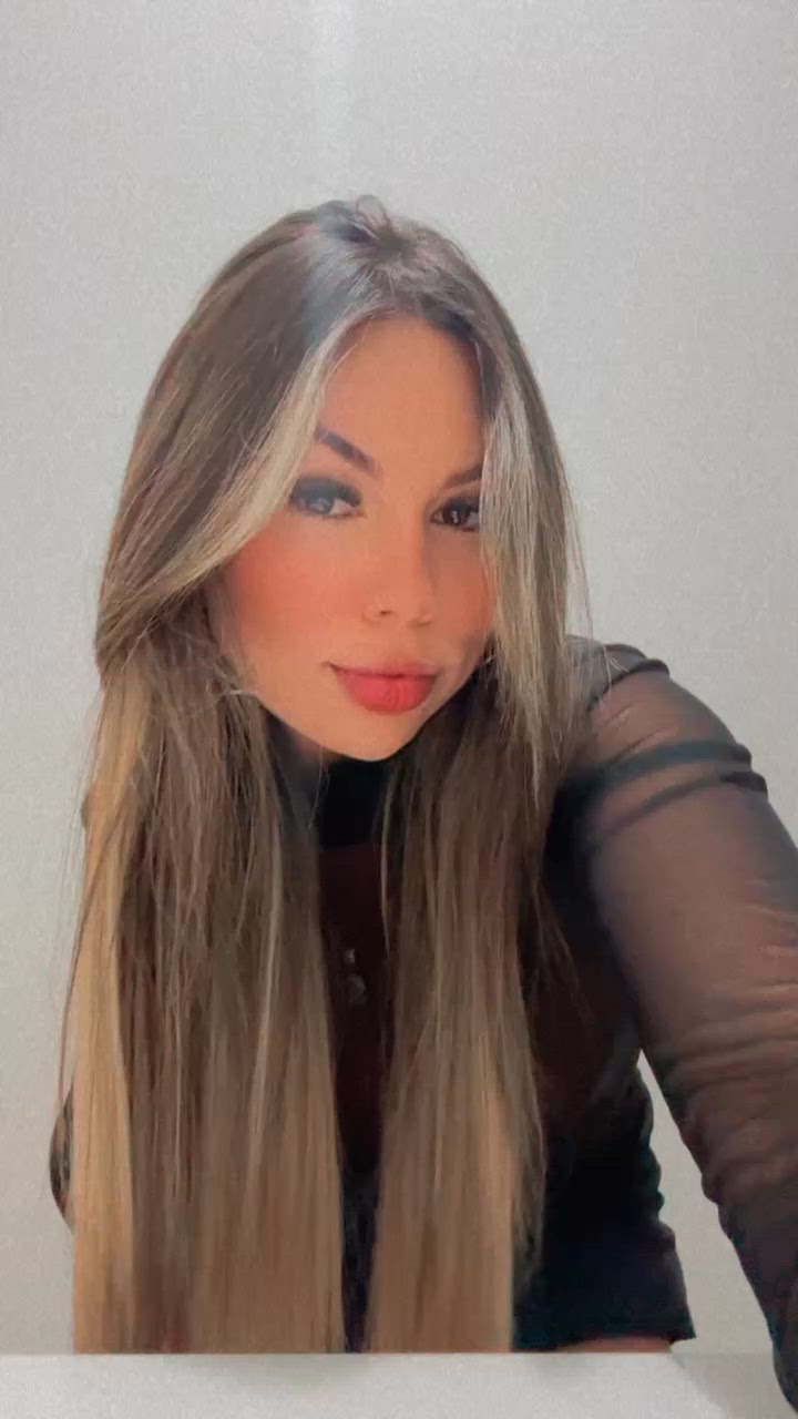 Vídeo Vitória Albuquerque, Vila Velha ES - Acompanhante de luxo