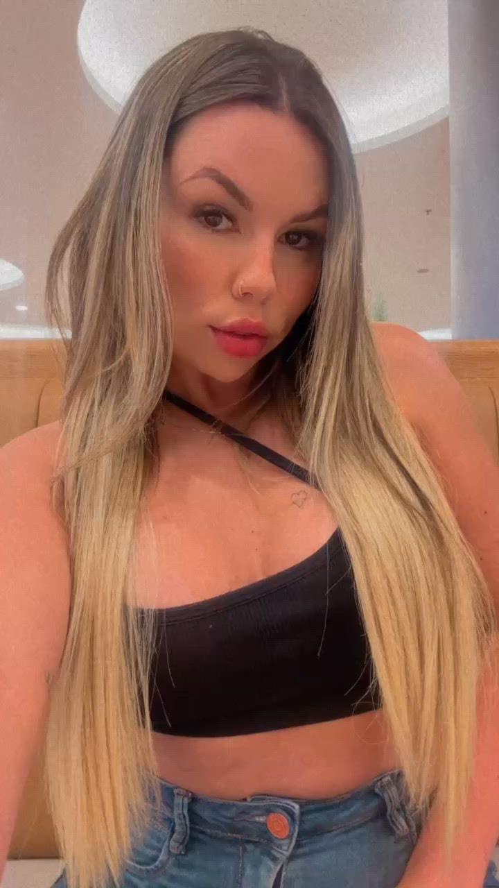 Vídeo Vitória Albuquerque, Vila Velha ES - Acompanhante de luxo