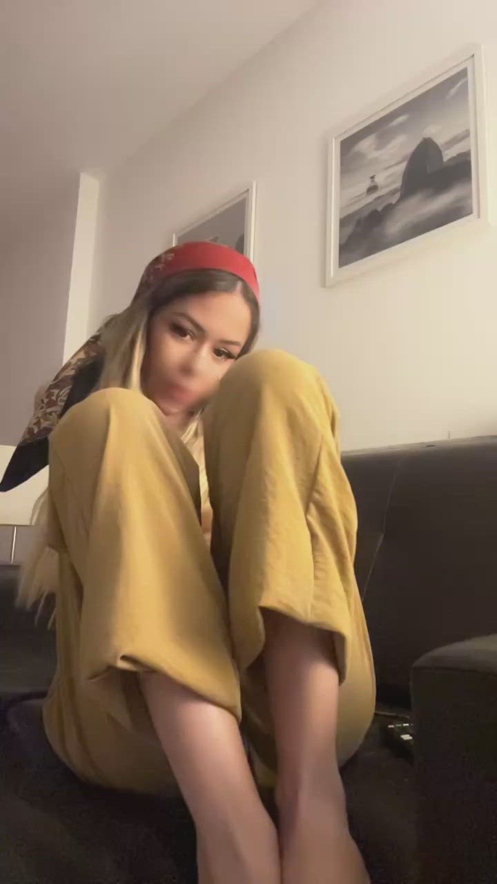 Vídeo Yara, Vitória ES - Disponível