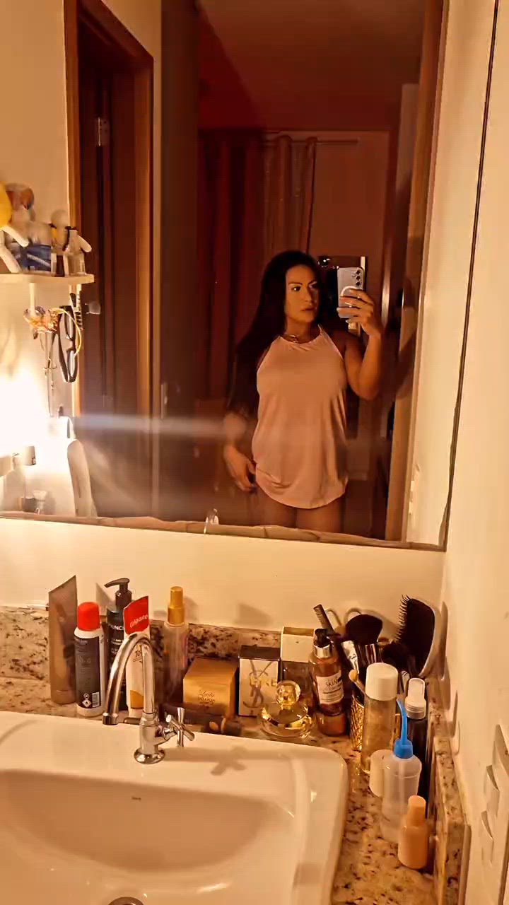 Vídeo Yuki, Vitória ES - Modelo fitness - Clique para assistir